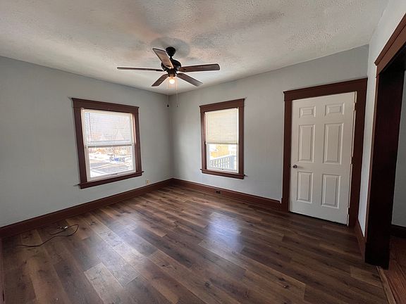 2nd image of 2915 Roanoke Ave APT 3