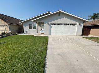 12627 2nd Dr, Cutler, CA 93615