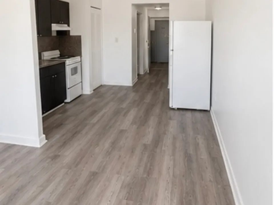 233 SW 11th Ave #201