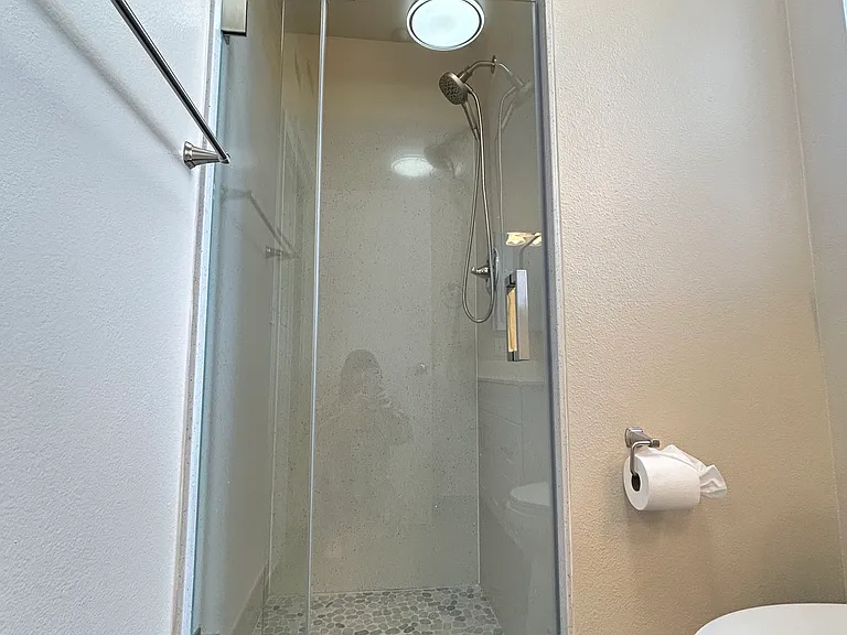 607 Arcadia Ter #203 — Photo 37
