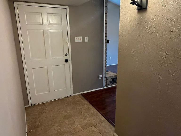 5149 Bartlett Dr — Photo 6