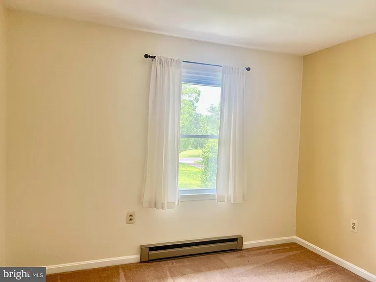 5551 Doubs Rd — Photo 8