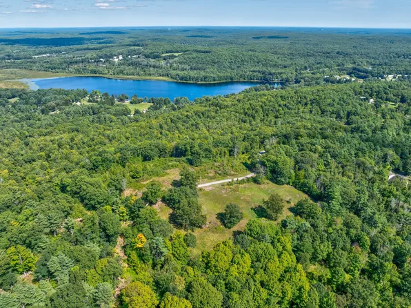 100 Payeur Lane, Alfred, ME 04002