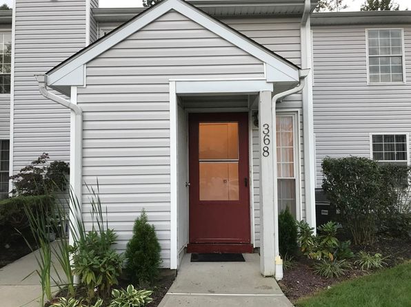 368 Mayfair Pl