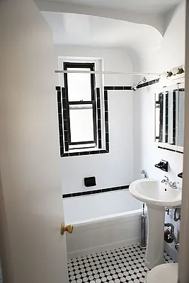 Rented by Chris Stewart, LREB | media 17