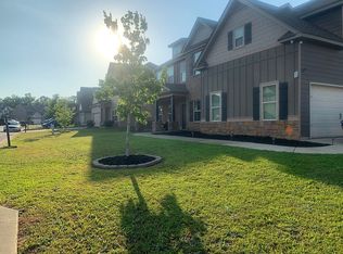 2 Bristol Ln, Phenix City, AL 36870