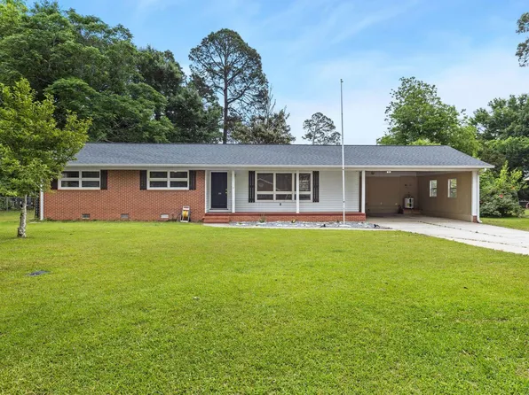 820 Glenwood Ave, Perry, GA 31069