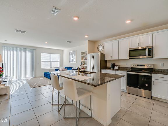 5th image of 53 Bella Lago Cir