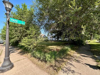 809 Park St, Saint Paul, MN, 55117