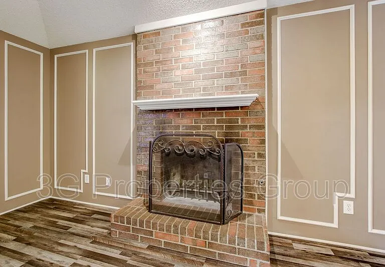 3712 Roussillon Dr — Photo 12