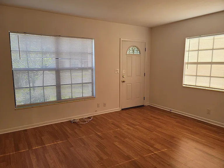 7018 Baywood Dr — Photo 3