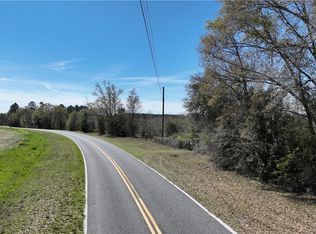 3777 Collins Loop, Odum, GA 31555