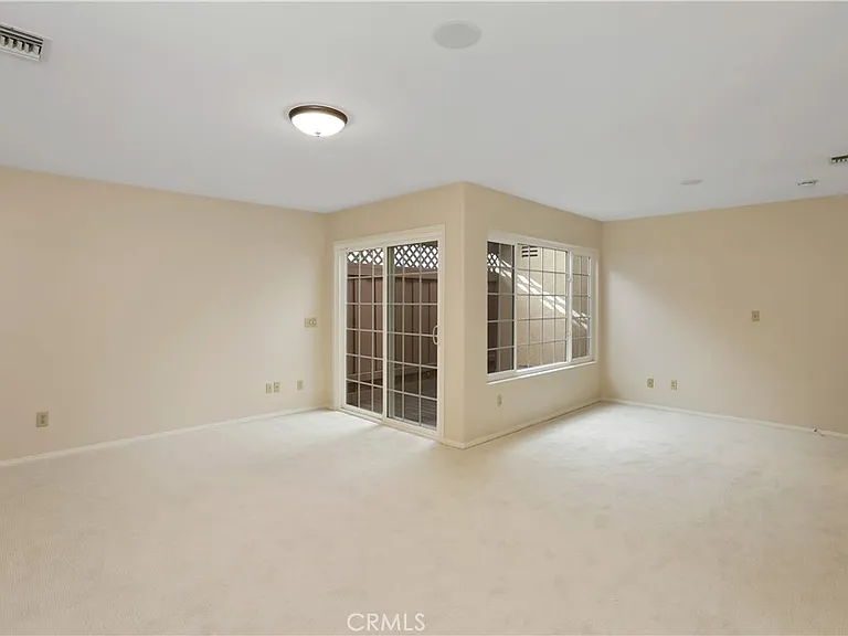 14602 Bel Aire St — Photo 10