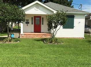 876 Victory Dr, Westwego, LA 70094