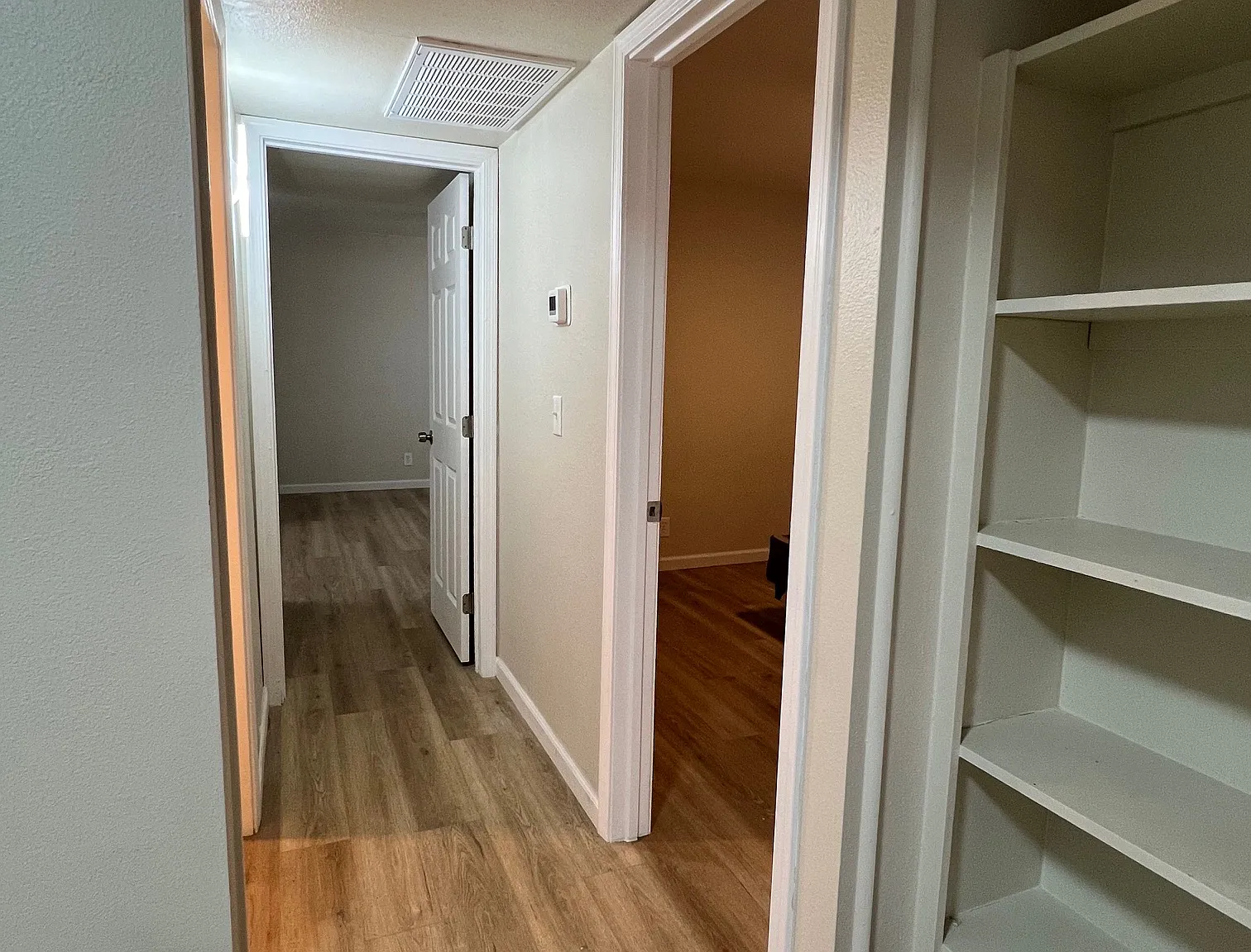 1078 W Flint St — Photo 4