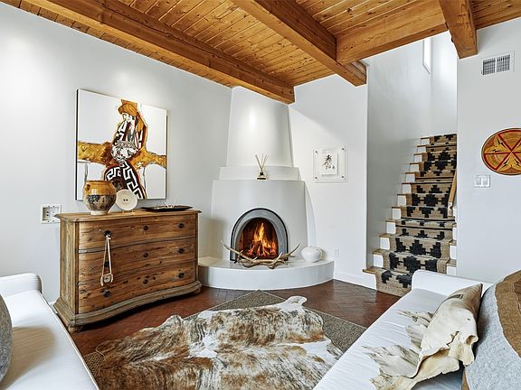 2nd image of 501 Rio Grande Ave APT A-7