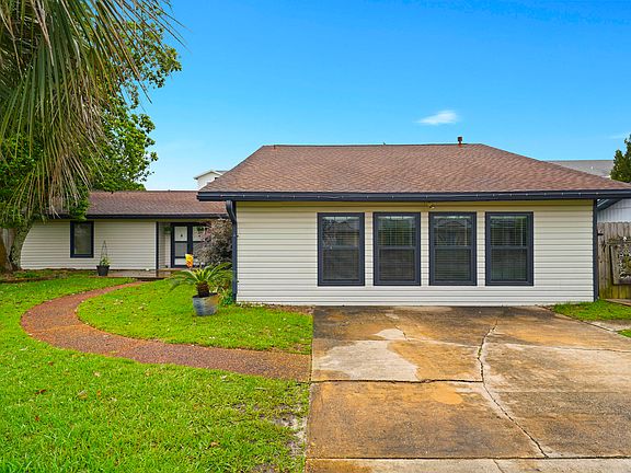 2nd image of 273 Echo Cir