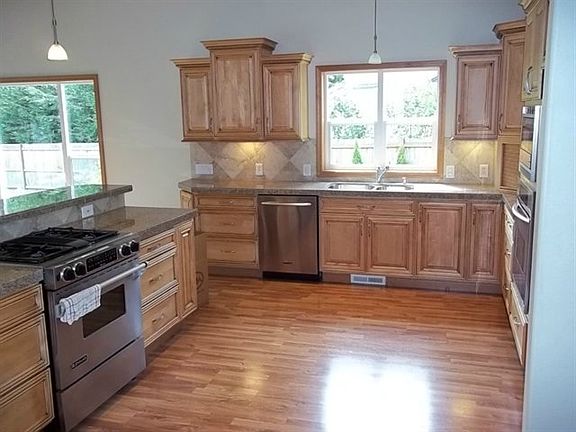 5th image of 7828 Western Ct SE