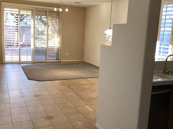 2nd image of 2701 Chantemar St