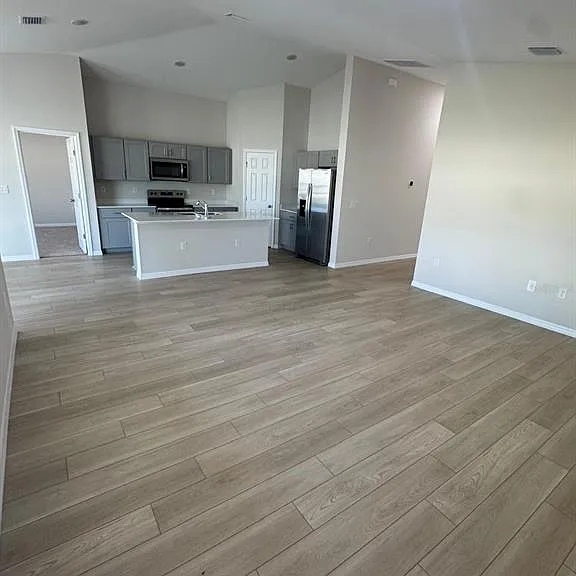 1049 Foreshore Ln — Photo 9