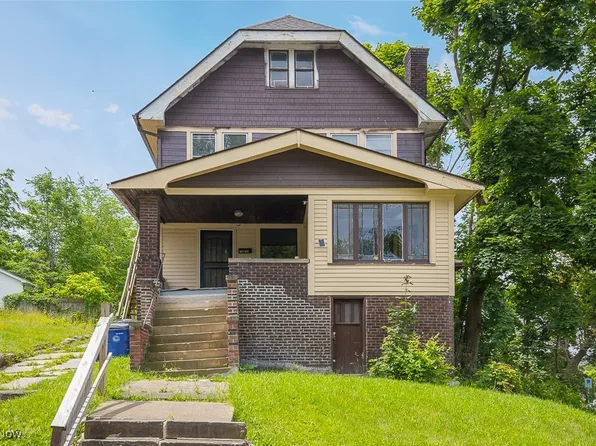 1810 Haldane Rd, Cleveland, OH 44112