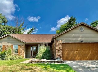 3027 Brentmoor Dr, Saint Charles, MO 63303