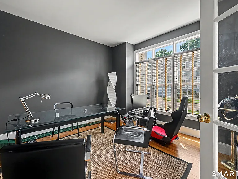 1 Silvermine Rdg — Photo 20