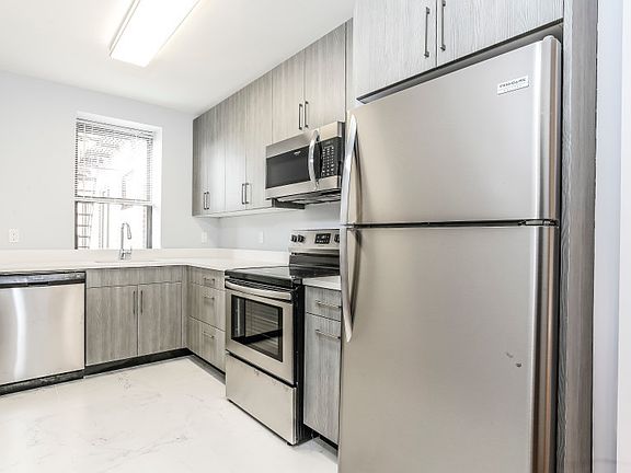 5th image of 20-45 Seagirt Blvd #3C