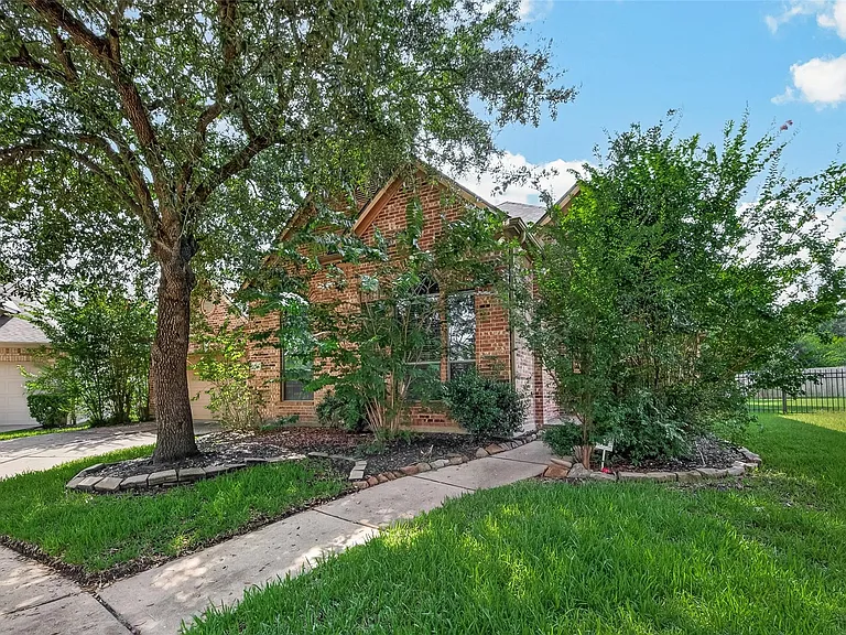 23103 Sandsage Ln — Photo 4