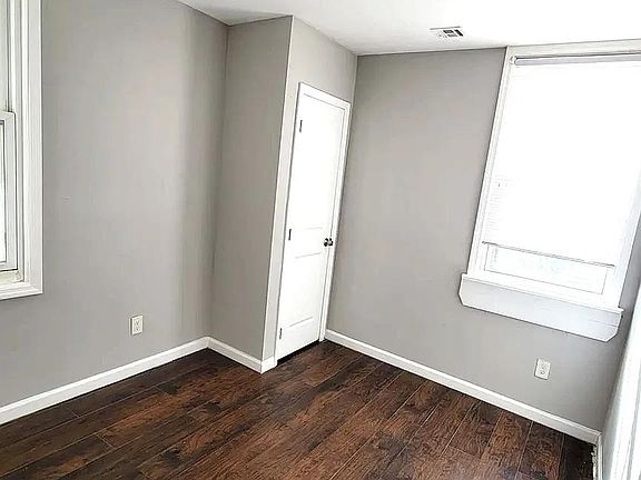 3rd image of 847 S 17th St #1L-A