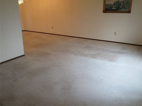 2nd image of 8381 Lorraine Dr