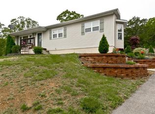 2091 Tinhouse Rd, Hillsboro, MO 63050