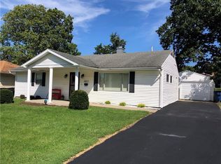 7 E Columbia St, Danville, IL 61832