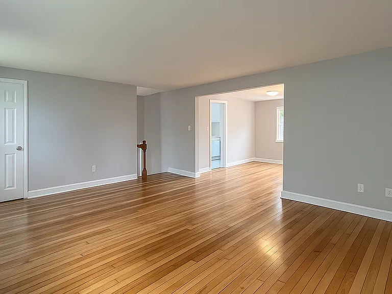 Michael Manor Apartment Homes — Photo 7