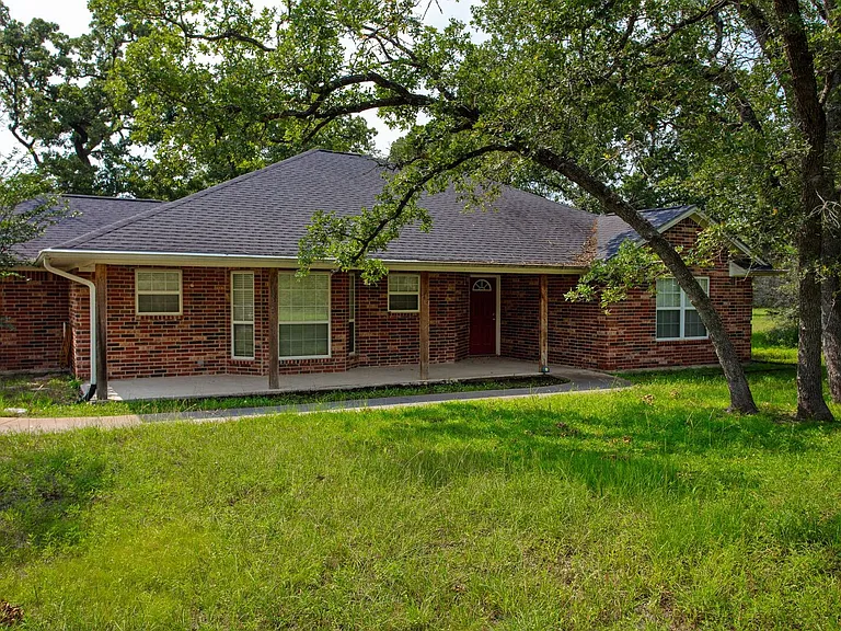 6054 Clay Pit Rd — Photo 2