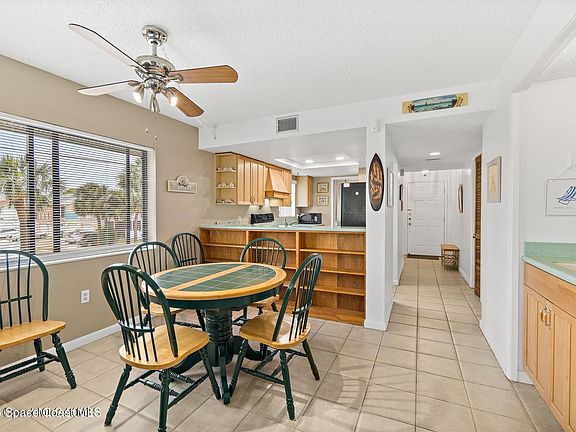 3rd image of 8494 Ridgewood Ave APT 4206