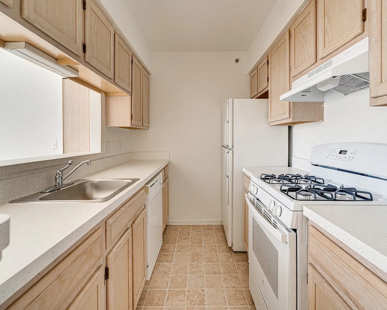 The Harbours Apartments — Photo 4