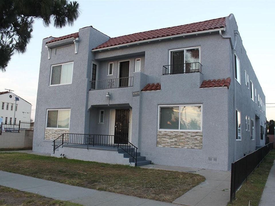1st image of 8808 Crenshaw Blvd #D