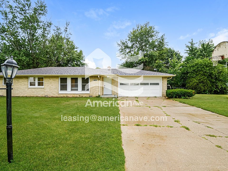 1593630_001_front_view_1.jpg
