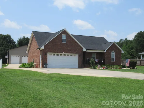 1882 Shuford Rd, Lincolnton, NC 28092