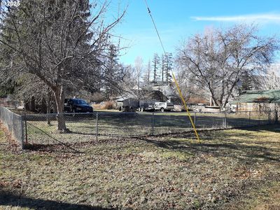 Grape And College, Union, OR, 97883