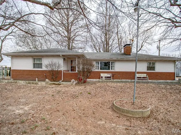 4402 Wanda Rd, Edwardsville, IL 62025