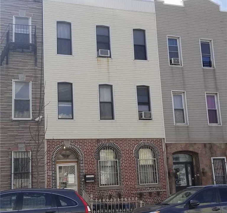 1st image of 59 Beaver St #59