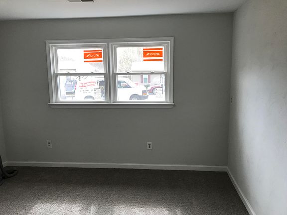 3rd image of 1139 Pedigo Ln