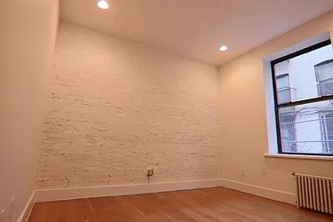 Rented by PMG Real Estate 