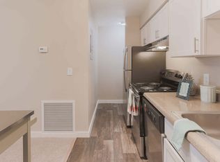 2000 Red Lion Sq #1, Winter Park, FL 32792