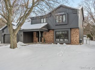 1830 Lockmere Dr SE, Kentwood, MI 49508