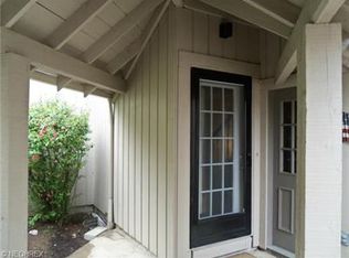 56 Landings Way, Avon Lake, OH