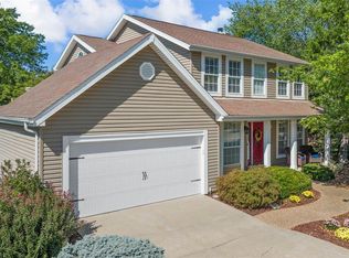 7301 Little Oaks Dr, O'Fallon, MO