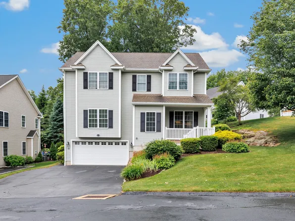33 Patriot Trail #33, Shelton, CT 06484